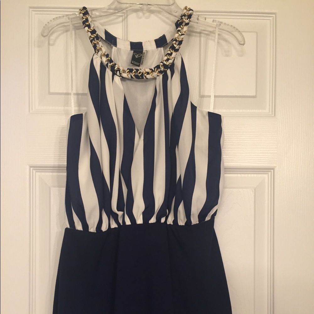 Juniors dress